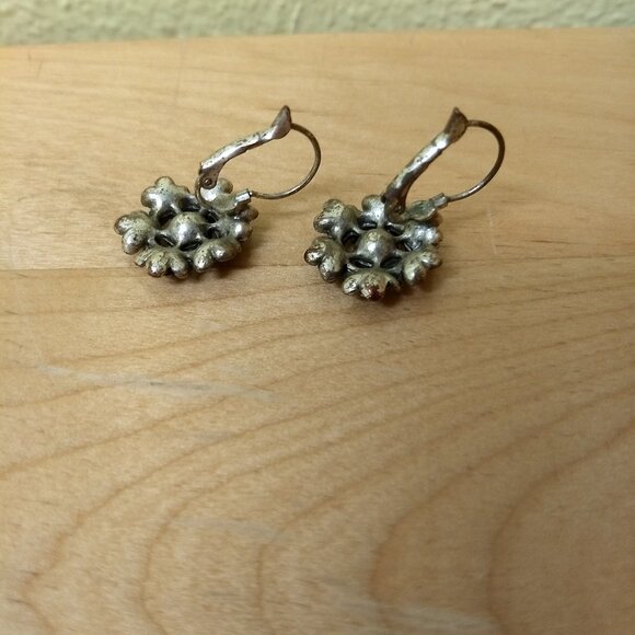 Black Stone Silver Tone Earring Lot Set 2 Floral Goth Whimsigoth Dark Academia - Picture 6 of 8